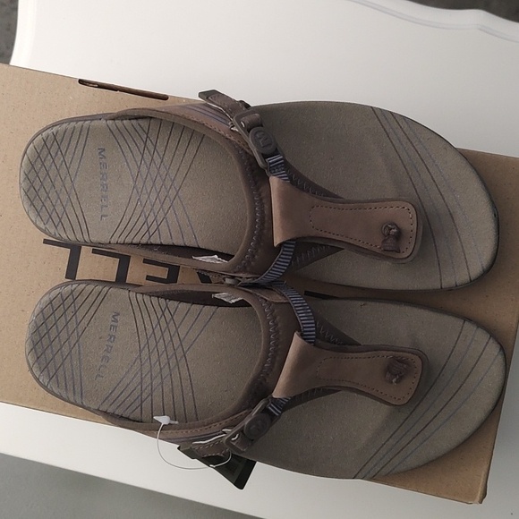 Merrell NWT - Picture 2 of 6